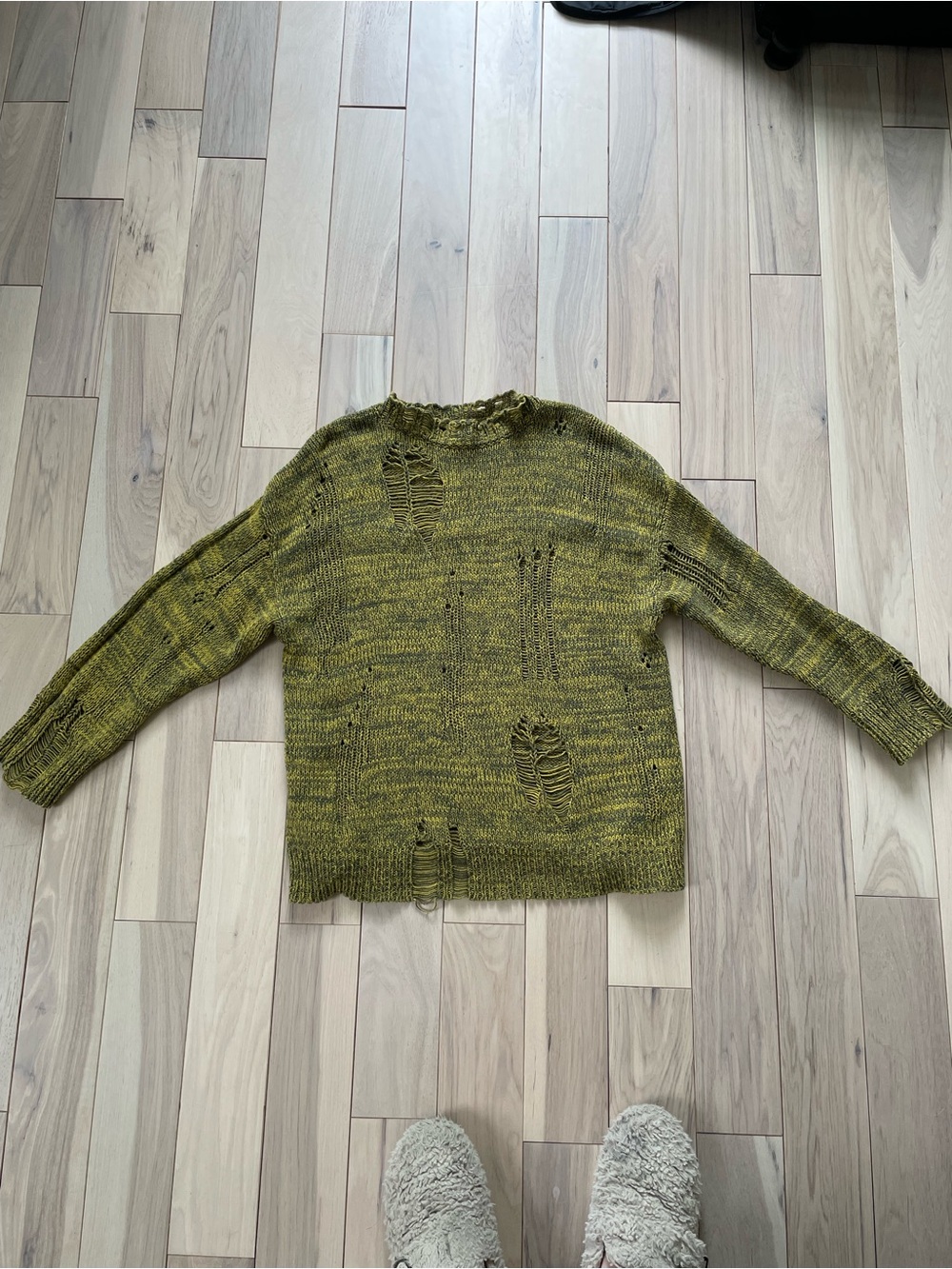 BDG Distressed Crewneck Sweater in Olive